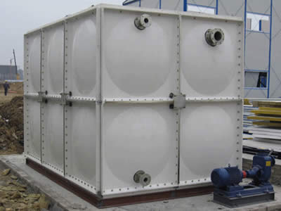 尼玛玻璃钢保温水箱